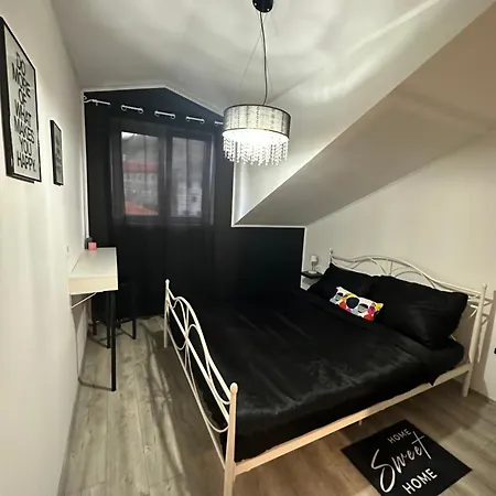 Zara Apartament